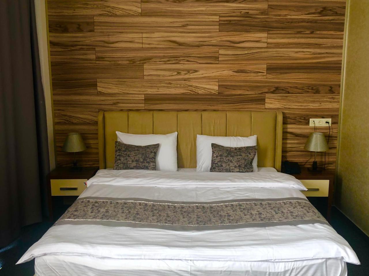 Tbili Hotel Tbilisi Exteriér fotografie