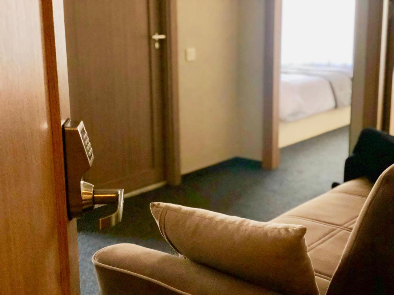 Tbili Hotel Tbilisi Pokoj fotografie