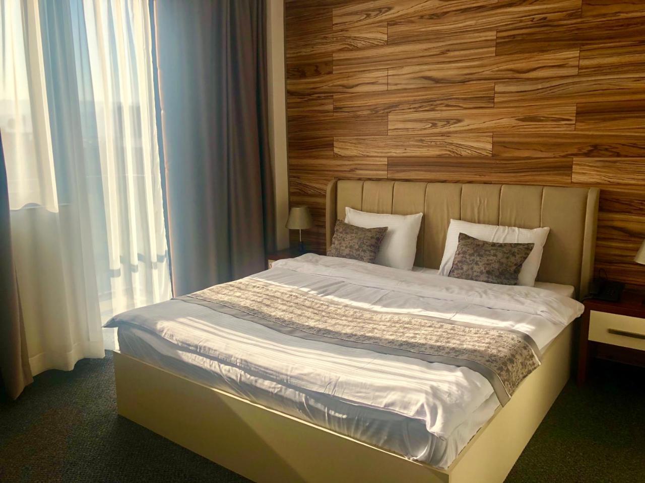 Tbili Hotel Tbilisi Exteriér fotografie