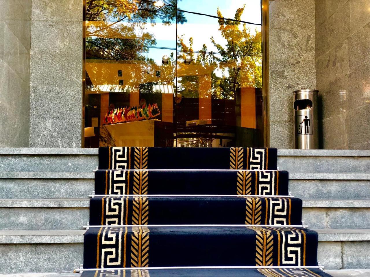 Tbili Hotel Tbilisi Exteriér fotografie