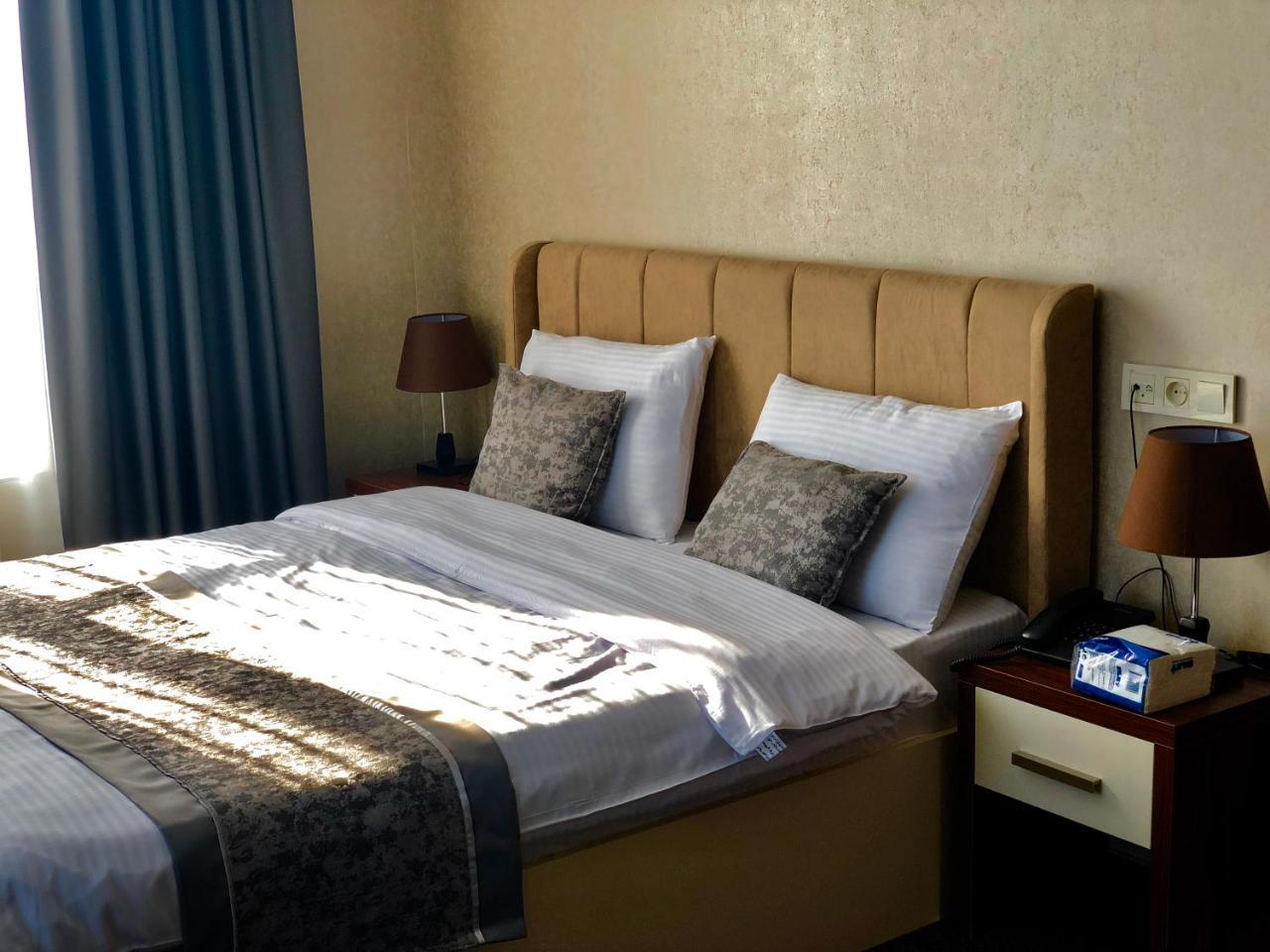 Tbili Hotel Tbilisi Exteriér fotografie
