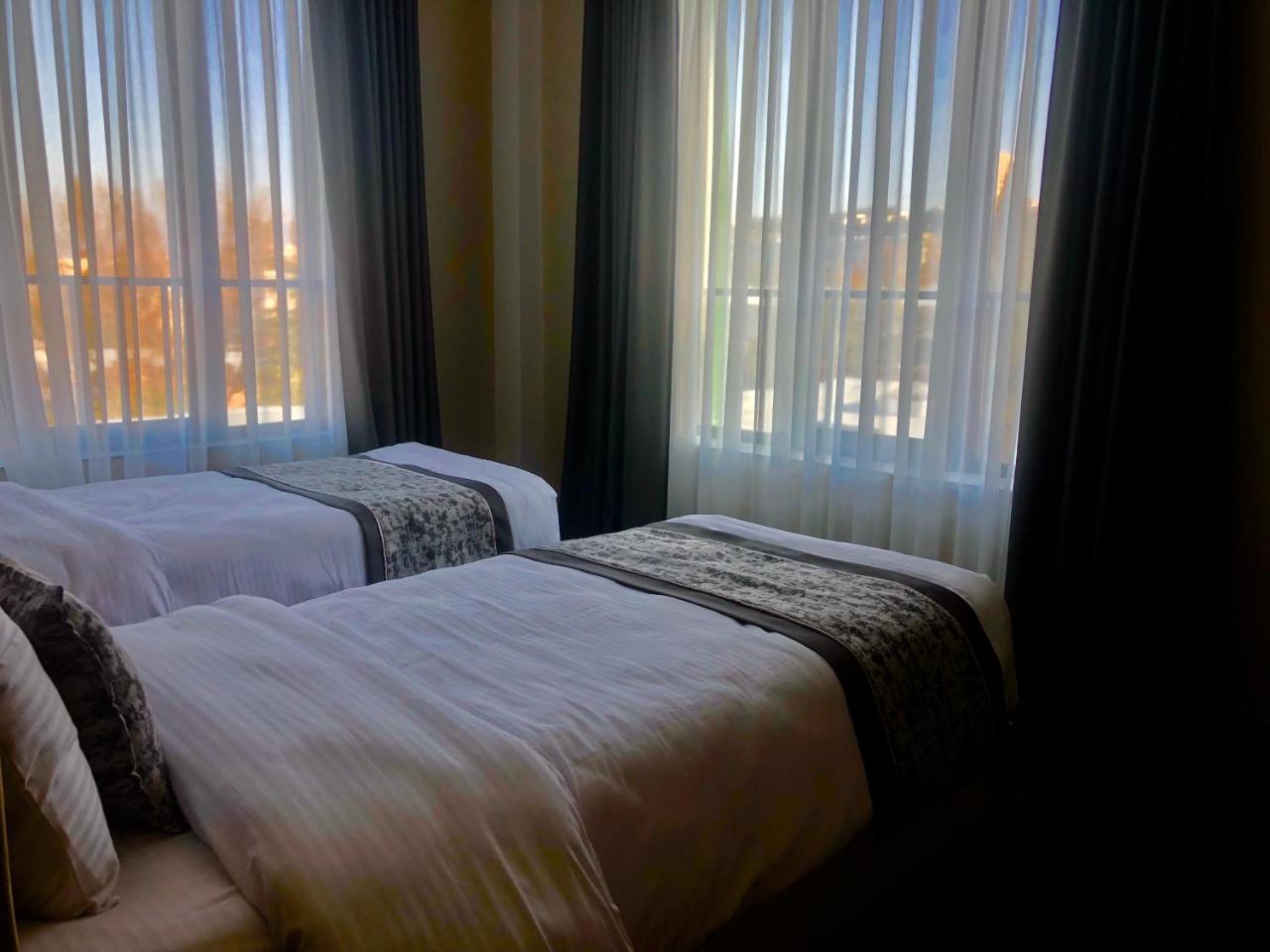 Tbili Hotel Tbilisi Exteriér fotografie