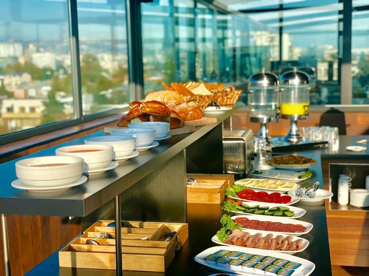 Tbili Hotel Tbilisi Exteriér fotografie